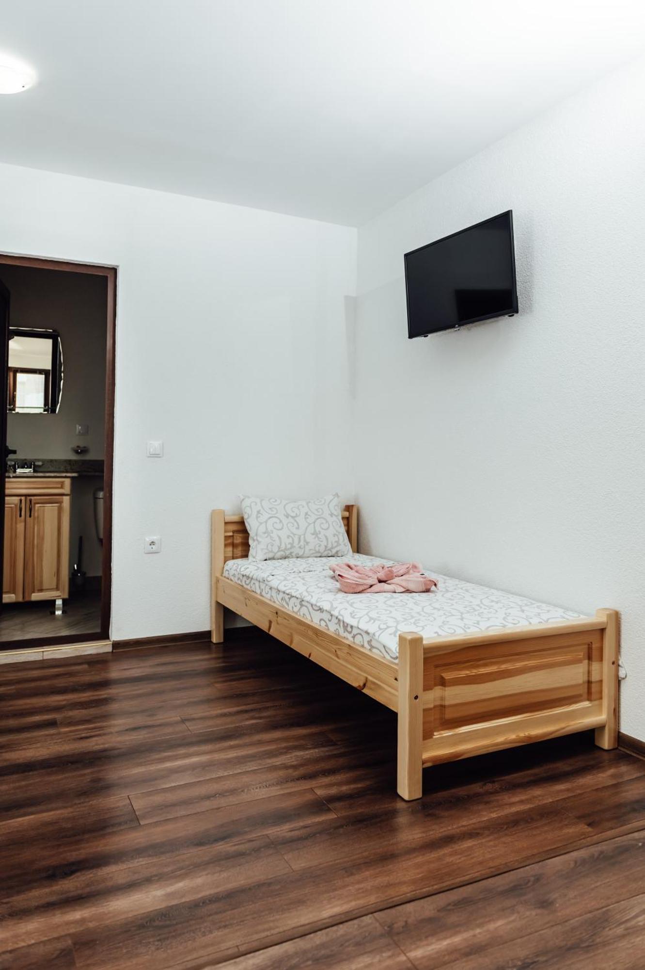 Guesthouse Juli Sapareva Banja Exteriör bild