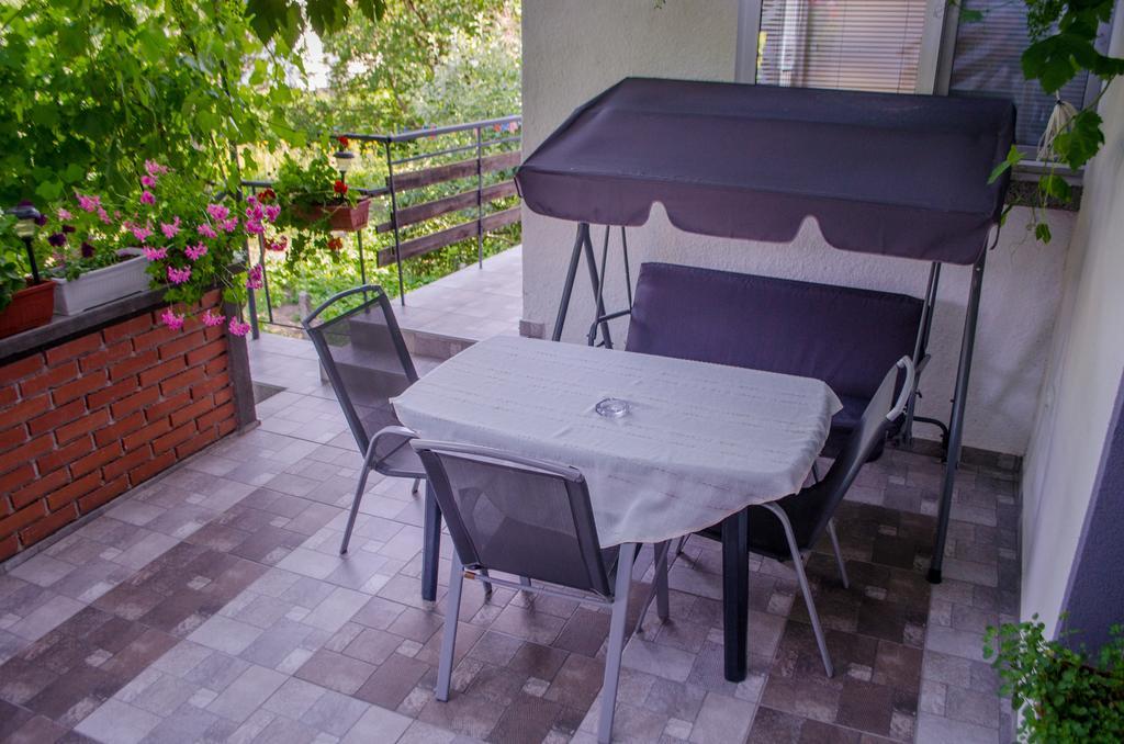 Guesthouse Juli Sapareva Banja Exteriör bild